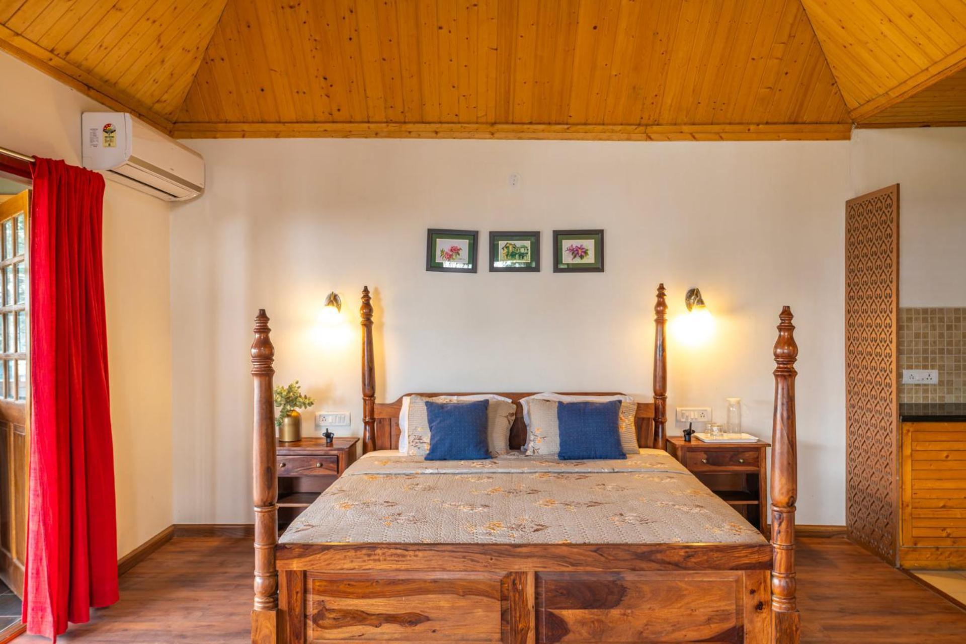 Stayvista At Paris Villa With Pvt Pool & Valley View Kasauli Eksteriør billede